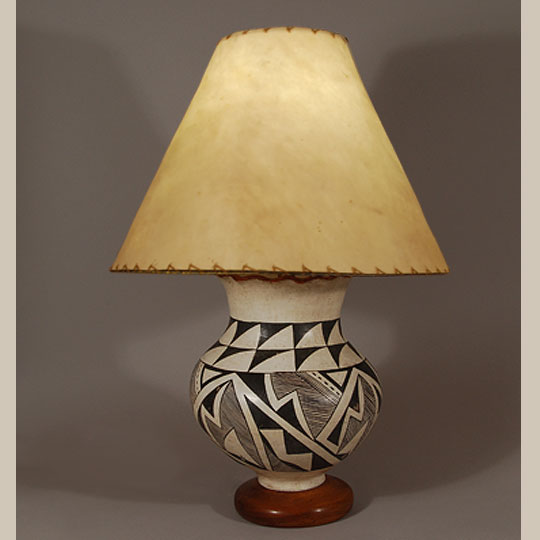 Southwest store table lamps