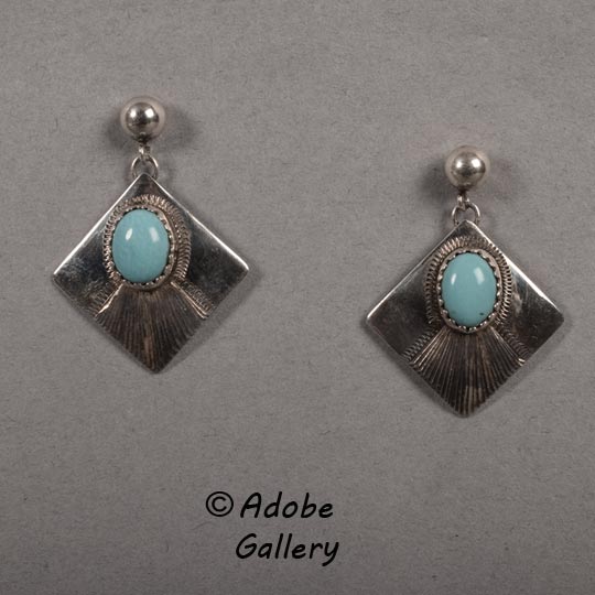 C4896E-earrings.jpg