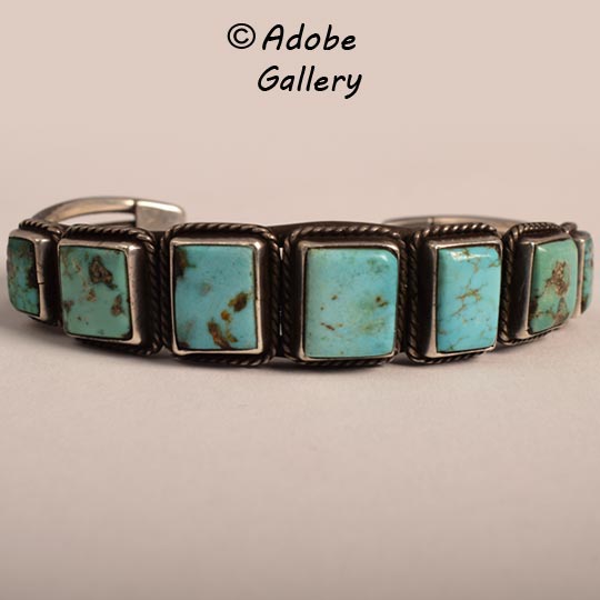 C4902C-bracelet.jpg