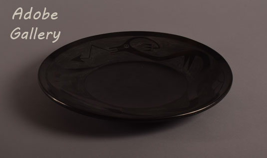 Alternate side view of this plate to show form.