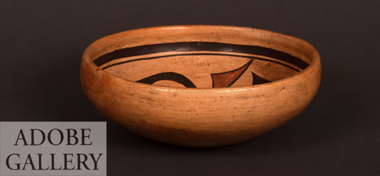 Alternate side view of this Hopi Pueblo pottery bowl.