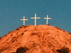 Close up view of the three crosses.
