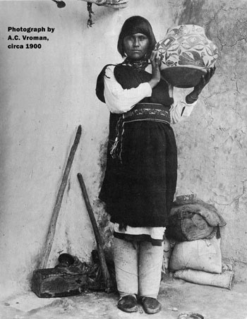 For over a hundred years, the famous Adam Clark Vroman photograph (left) of an Acoma woman holding a beautiful jar, which is labeled “Acoma Mary holding olla, 1900,” was thought to be of Mary Histia. Because of the photograph, she has been called “Acoma Mary” but the caption was meant to be the location at Acoma and a potter named Mary, not Acoma Mary, but Acoma, Mary