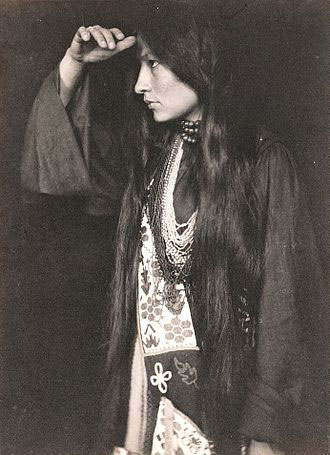 Gertrude Simmons Bonnin (1876–1938) Zitkala-Ša - Red Bird [Yankton Dakota Sioux] Image Source: Wikipedia