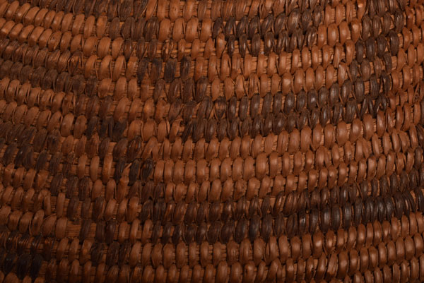 Close up view of a section of this basket.