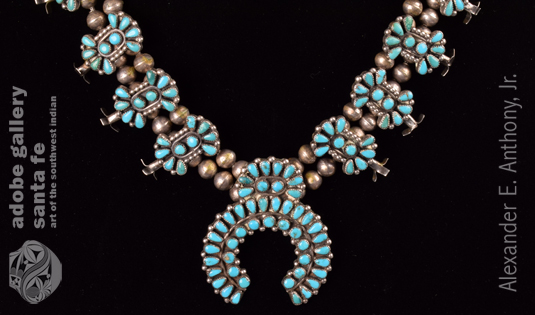 Close up view of this necklace.