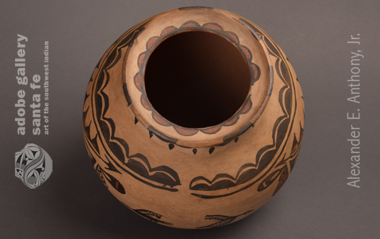 Alternate View of the Top of this Pueblo OLLA.