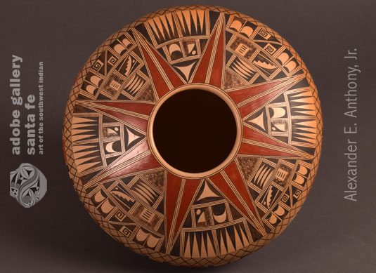 Alternate Top view of this Hopi Pueblo Seed Jar by Rondina Huma.