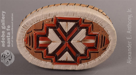 Alternate view of the top of this basketry box.