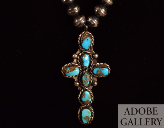 Close up of the turquoise cross.