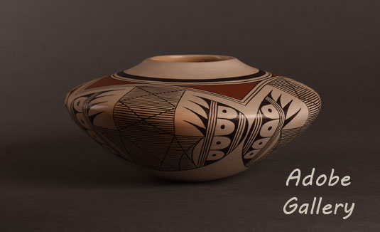 Alternate view of this Hopi Pueblo seed jar.