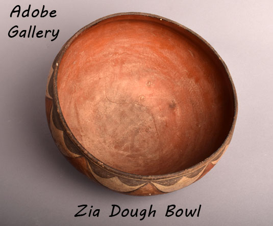 Alternate view of the inside of this bowl.