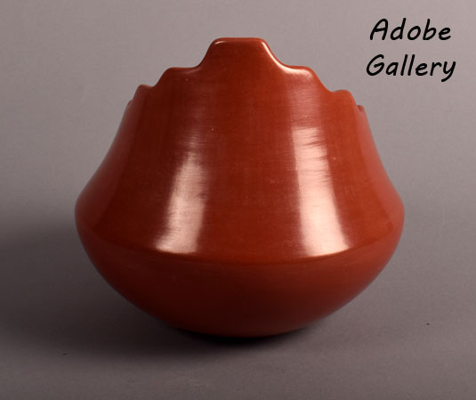 Alternate view of this Tina Garcia redware pottery vessel.