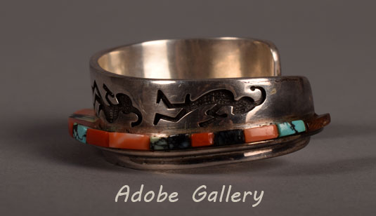 Alternate view of this bracelet.