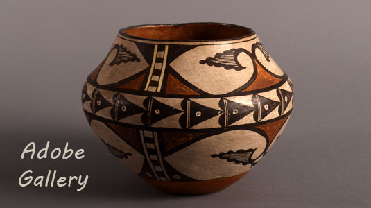 Alternate view of this historic Acoma jar.