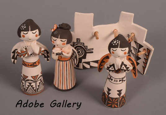 Mary Lowden Pueblo Pottery Figurine nativity C4540E - Adobe Gallery ...