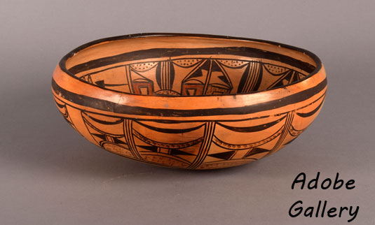 Alternate side view of this wonderful Hopi Pueblo pottery bowl.