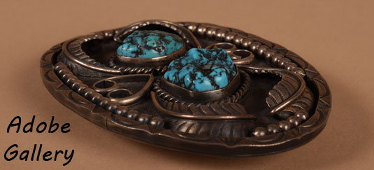 Alternate view of this buckle showing the nugget turquoise.