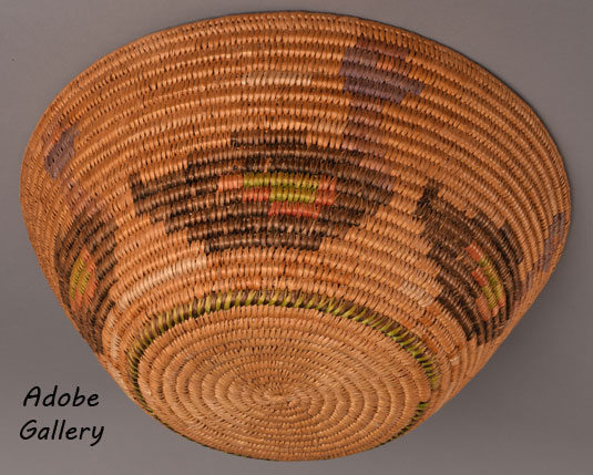 Alternate view of this Apache basket.