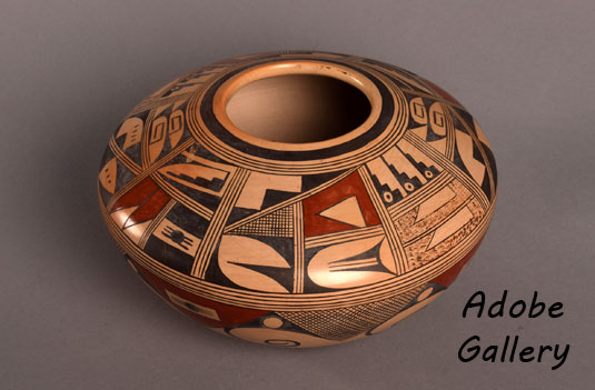 Alternate view of this Hopi Pueblo seed jar.