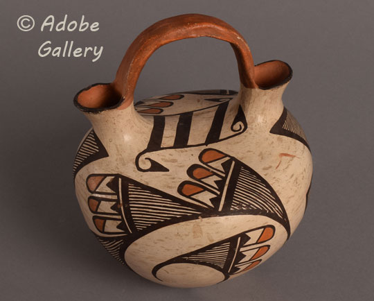 Alternate view of this Acoma wedding vase.