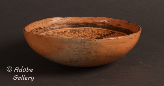 Alternate view showing the side of the bowl.