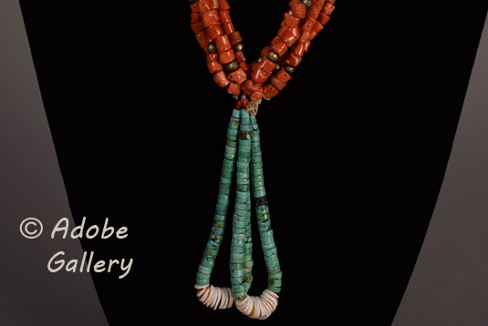 Navajo Native American Coral Jewelry Necklace C4643-04 - Adobe