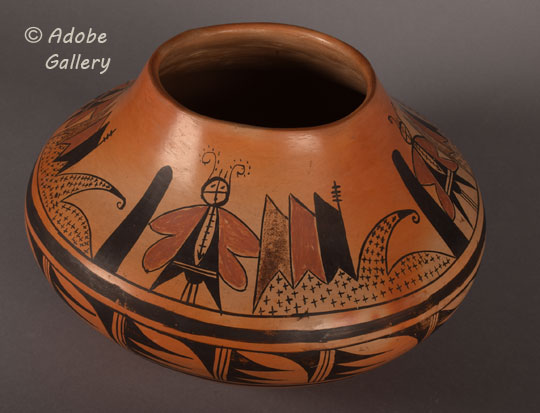 Alternate view of this pottery jar.