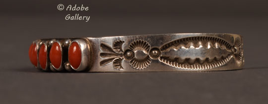 Alternate side view of this bracelet.