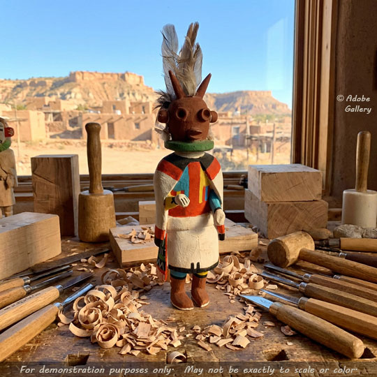 Alternate view of this Katsina Doll. Alternate view of this Katsina Doll.