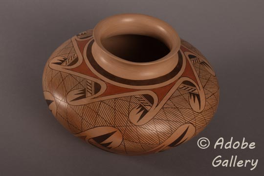 Alternate view of this Hopi pottery jar.
