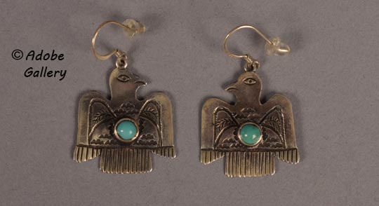 Alternate view of these earrings