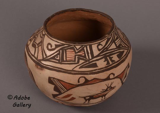 Alternate view of this Zuni Pueblo historic pot.