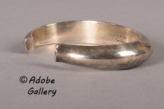 Alternate view of this silver bracelet.