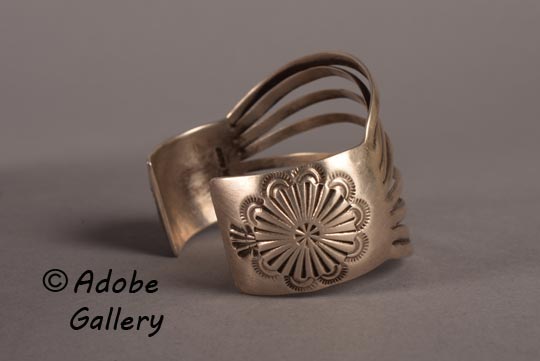 Alternate view of this silver bracelet. Alternate view of this silver bracelet.