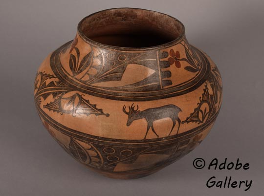 Alternate view of this historic Zia Pueblo jar.