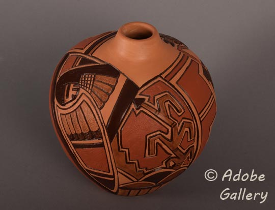 Alternate view of this Hopi pottery vessel. 