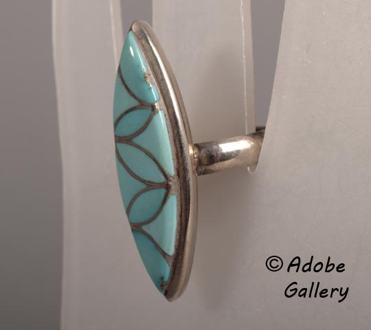 Alternate view of this turquoise ring.