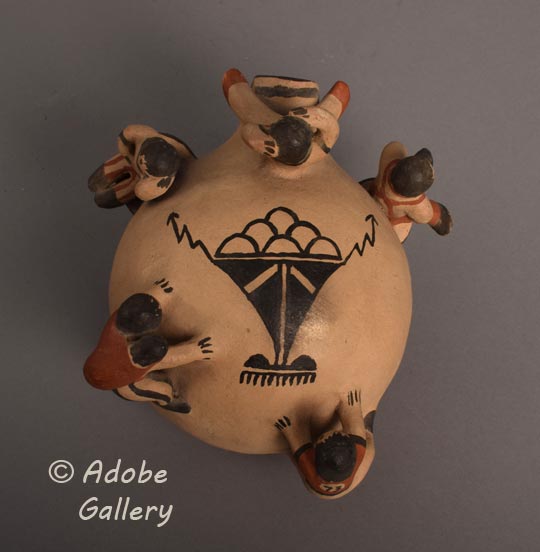 Alternate view of this pottery vessel.