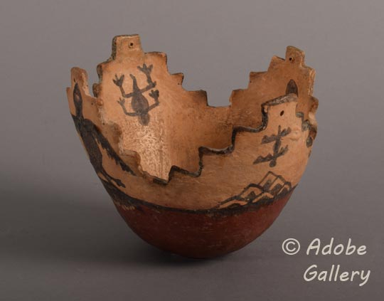 Alternate view of this pottery vessel.