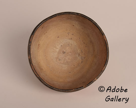 Alternate view of the inside of this bowl. Alternate view of the inside of this bowl.