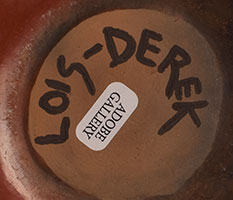 Artists&rsquo; signatures of Lois and Derek de la Cruz, Santa Clara Pueblo Potters