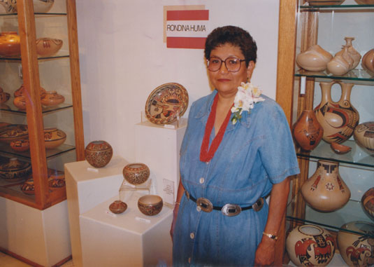 Artist image source from original August 1977 photograph of Rondina Huma, Hopi Pueblo Potter